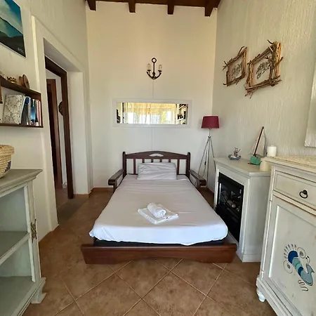 Holiday home Abba Urci Villino Ohana Vista Mare